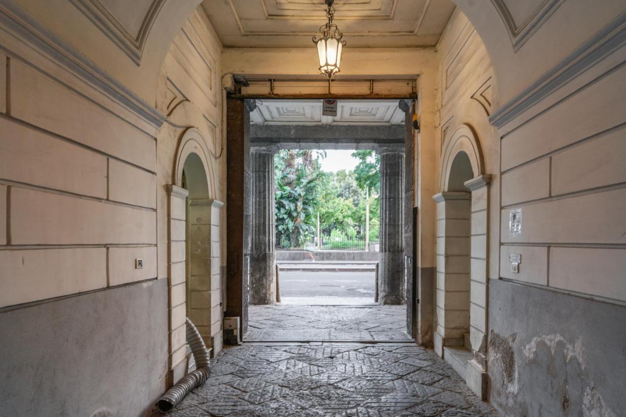 Appartamento Residenza San Teodoro Chiaia Dimora Storica *